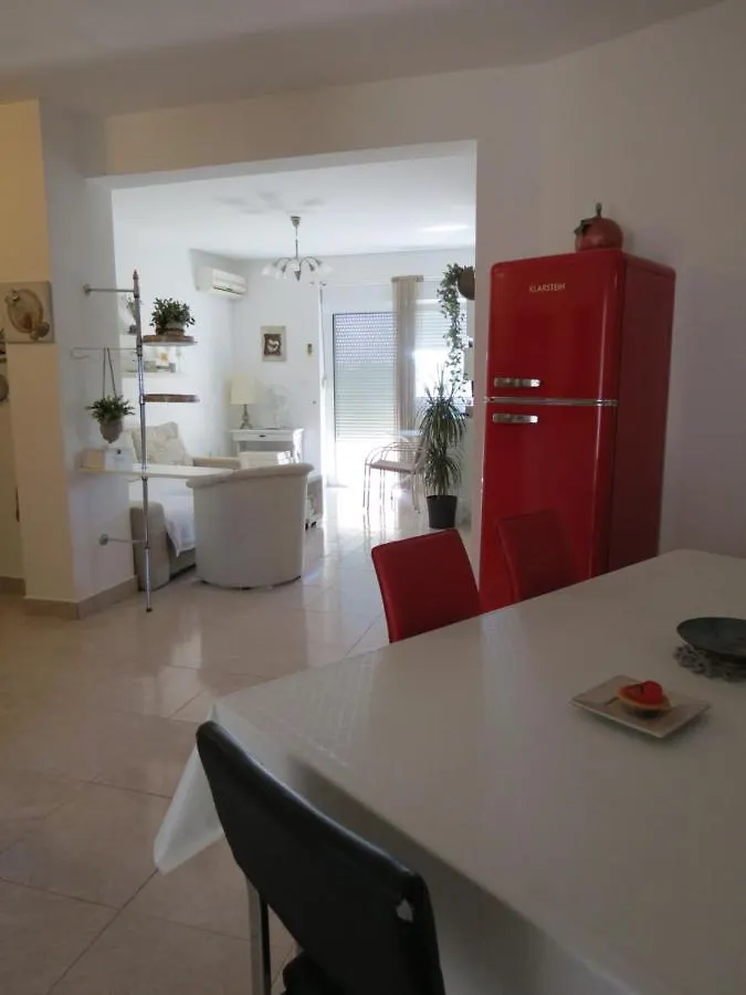 Eco Friendly Apartment Liznjan Croatia